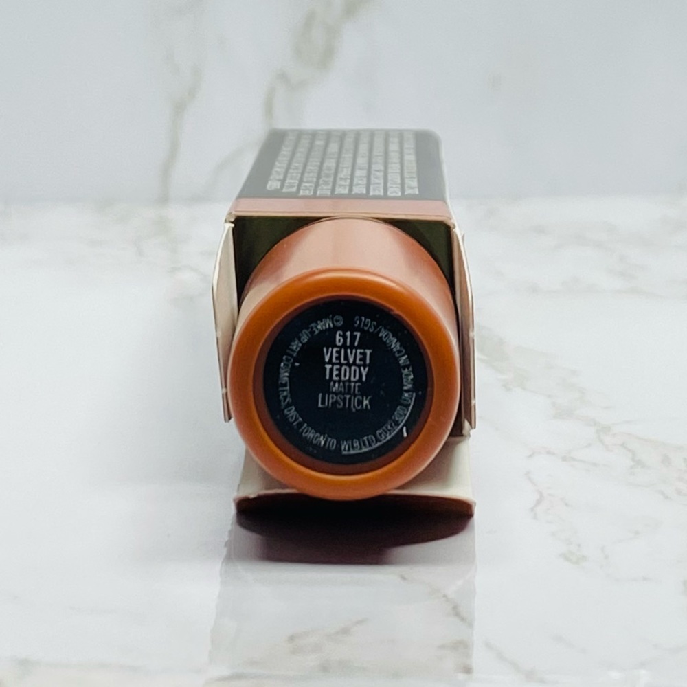 MAC Cosmetics Lipstick in ‘Velvet Teddy’ - Picture 3 of 6